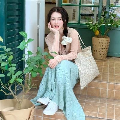 巫师与汉娜·蒙塔娜在船上
